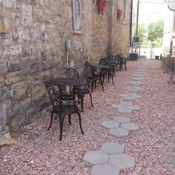Balance Rock Eatery & Pub - Super cute garden outdoor seating on right side of the restaurant. - New American Near Me - Helper, Utah Balance Rock Eatery & Pub - Super cute garden outdoor seating on right side of the restaurant. - New American Near Me - Helper, Utah
