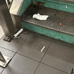 8th & Market Patco High Speed Line - Small shooting Gallery