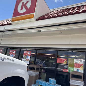 Circle K - Storefront - Gas Stations Near Me - Hollywood, Florida Circle K - Storefront - Gas Stations Near Me - Hollywood, Florida