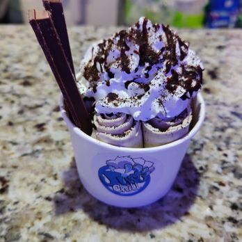 Just Chill - I Love you A Latte Rolled Ice Cream - Ice Cream & Frozen Yogurt Near Me - Kansas City, Missouri Just Chill - I Love you A Latte Rolled Ice Cream - Ice Cream & Frozen Yogurt Near Me - Kansas City, Missouri