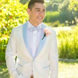 Threads Fashion Alterations - We may not be able to turn you into prince charming but at least we can make you look it.