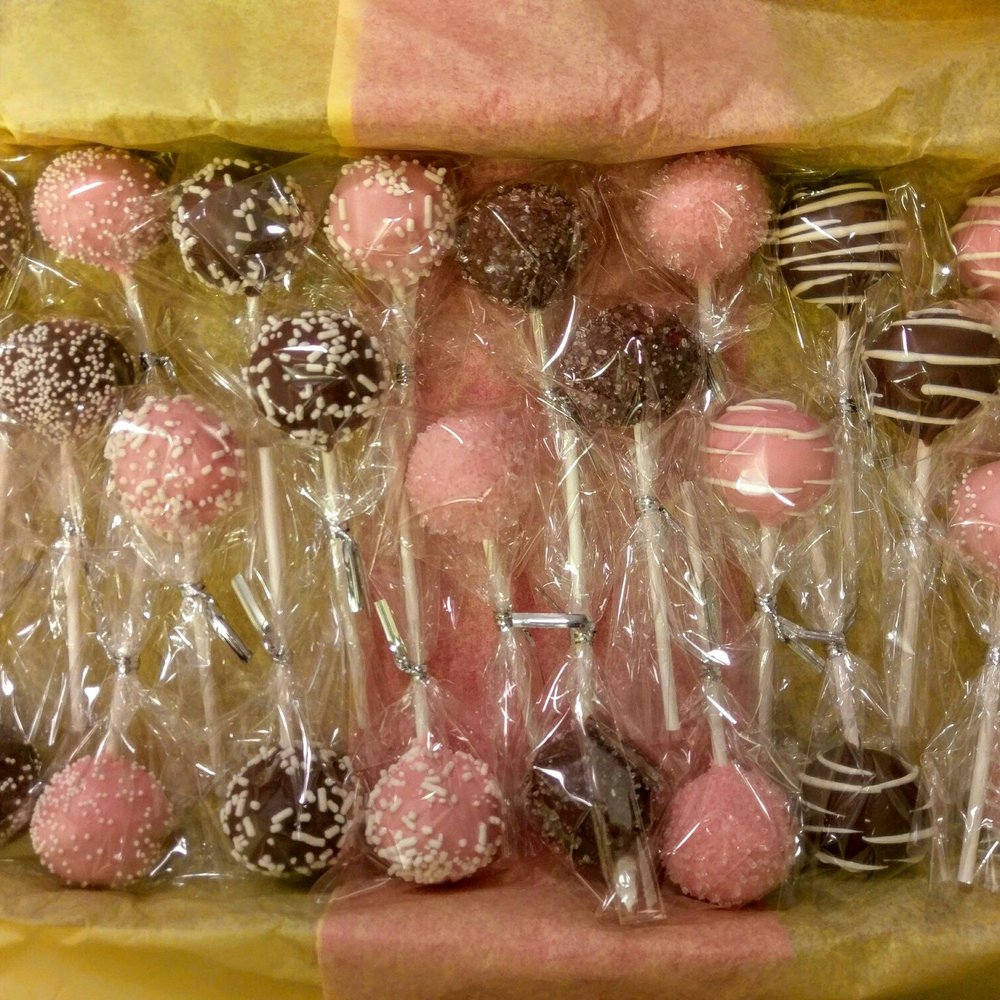 My camera & lighting do not do the pops justice but they are skillfully crafted, and packed with bubble wrap. My camera & lighting do not do the pops justice but they are skillfully crafted, and packed with bubble wrap.