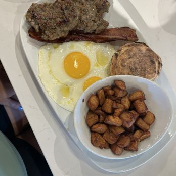 Another Broken Egg Cafe - Cafes Near Me - The Villages, Florida Another Broken Egg Cafe - Cafes Near Me - The Villages, Florida