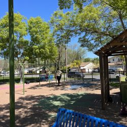 Silver Leaf Park - Swings for younger kids