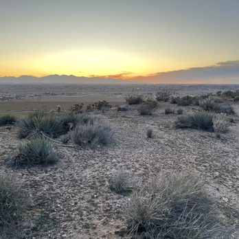 Hilltop Tavern and Inn - Beautiful views - Venues & Event Spaces Near Me - Apple Valley, California