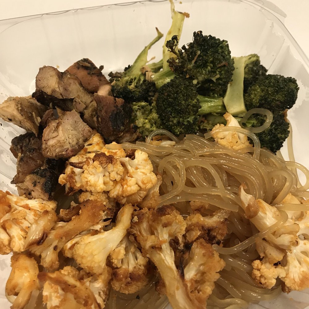 Fresh Kitchen - Sweet potato noodles, cauliflower, broccoli and chicken - Vegetarian Near Me - Orlando, Florida Fresh Kitchen - Sweet potato noodles, cauliflower, broccoli and chicken - Vegetarian Near Me - Orlando, Florida