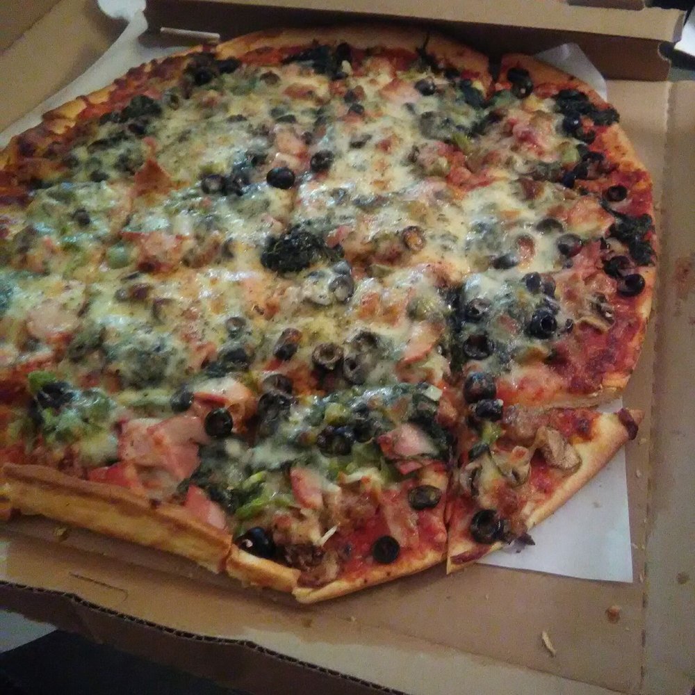 Generoso Pizza - Pizza Near Me - Glendale Heights, Illinois