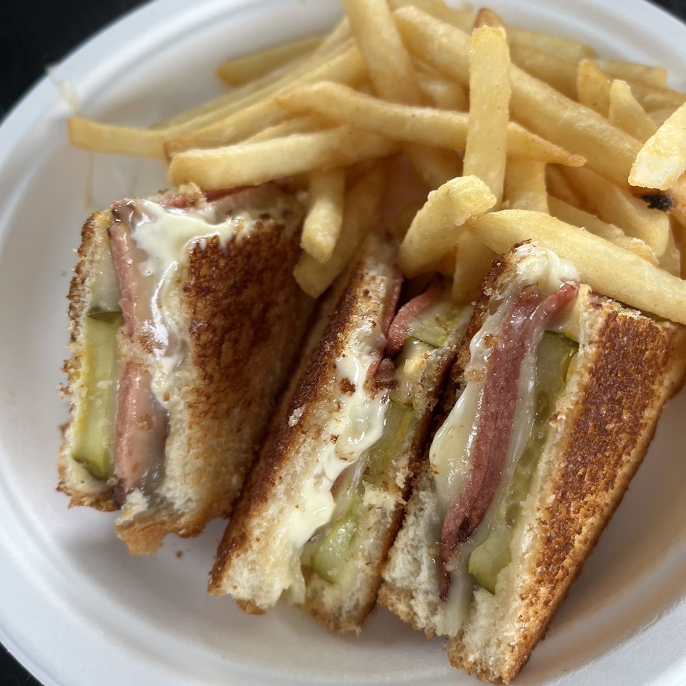 Crackheads - Fried bologna sandwich - Cocktail Bars Near Me - Carlsbad, California Crackheads - Fried bologna sandwich - Cocktail Bars Near Me - Carlsbad, California