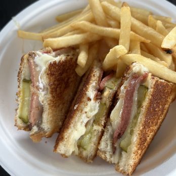 Crackheads - Fried bologna sandwich - Cocktail Bars Near Me - Carlsbad, California Crackheads - Fried bologna sandwich - Cocktail Bars Near Me - Carlsbad, California