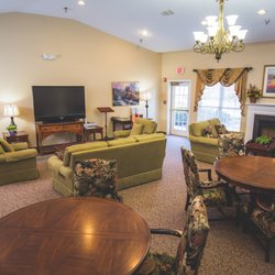 RidgeCrest - RidgeCrest Living Room / Common Area - RidgeCrest Senior Living - Independent Living, Assisted Living - Mt. Airy, North Carolina