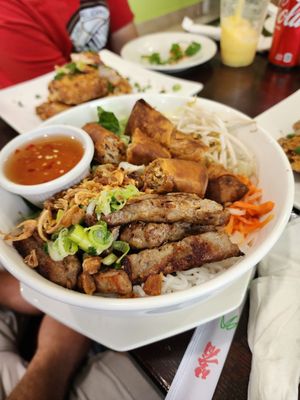 Nudo by null