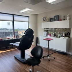 Hourglass Medical Aesthetics - Inside Aesthetic Room
