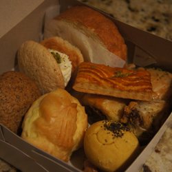 Golestan Bakery - Pastries ($9.99/lb)