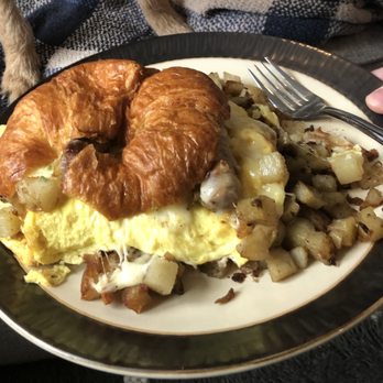Breakfast House - Croissant Sandwich and House Potatoes - Breakfast & Brunch Near Me - Chicago, Illinois Breakfast House - Croissant Sandwich and House Potatoes - Breakfast & Brunch Near Me - Chicago, Illinois