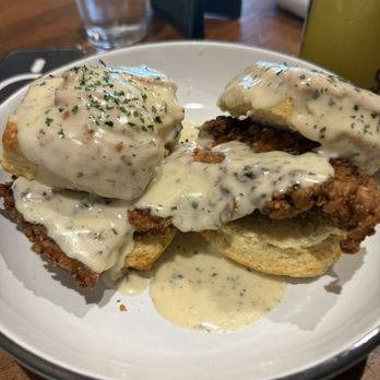 Dish Society - Chicken & Biscuits - Breakfast & Brunch Near Me - Houston, Texas