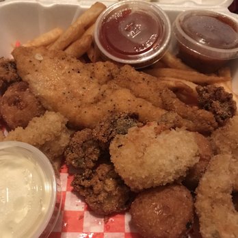 Crawfish Cafe - Seafood platter - Seafood Near Me - Houston, Texas