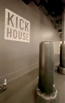 KickHouse by null