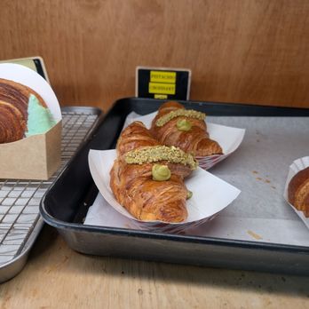 Shilla Bakery - Not sure how I feel about this... Does it look good? - Bakeries Near Me - Chantilly, Virginia Shilla Bakery - Not sure how I feel about this... Does it look good? - Bakeries Near Me - Chantilly, Virginia