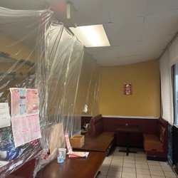 King Wok - Entrance