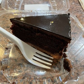 Artizen - Chocolate cake. - Cafes Near Me - Honolulu, Hawaii Artizen - Chocolate cake. - Cafes Near Me - Honolulu, Hawaii