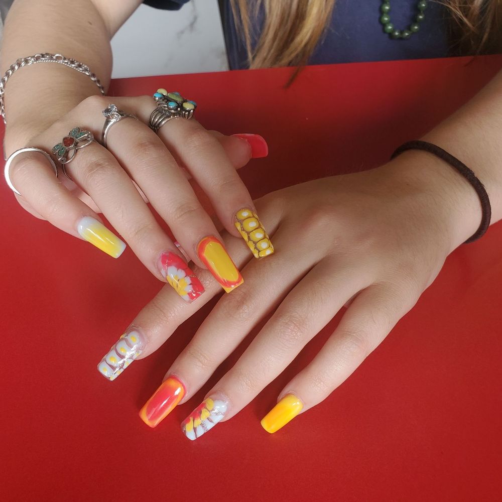 Planet Nail Bar - Nail designs 2025 - Nail Salons Near Me - Houston, Texas