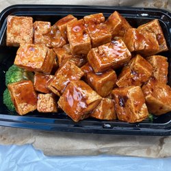Dragon City - General Tso's Tofu