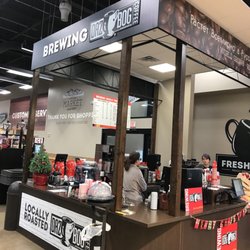 Fireside Market and Eatery - Daz Bog Coffee inside store