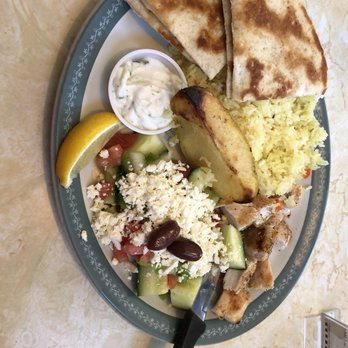 Helen's Grill - Diners Near Me - Vancouver, British Columbia