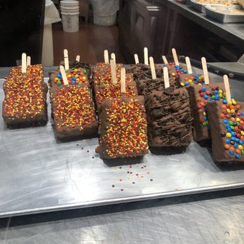 Savannah Candy Kitchen - Candy Stores Near Me - Fort Washington, Maryland