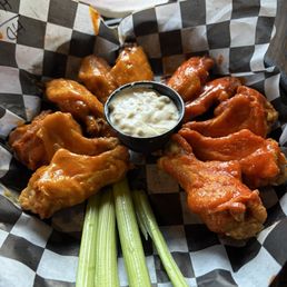 Hot wings and honey mustard wings Hot wings and honey mustard wings