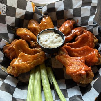 Bar-Bill North - Hot wings and honey mustard wings - Chicken Wings Near Me - Clarence, New York Bar-Bill North - Hot wings and honey mustard wings - Chicken Wings Near Me - Clarence, New York