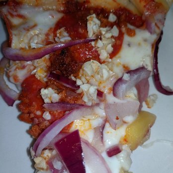 Blind Onion Pizza & Pub - Breath Buster up close look at that garlic - Pizza Near Me - Vancouver, Washington