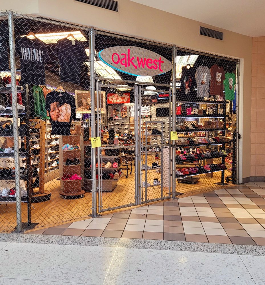 OAK WEST FOOTWEAR Updated August 2024 500 Inland Center Dr, San