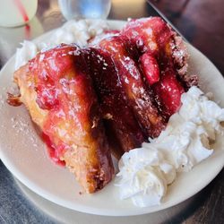 Jamie's Cafe - Deep-Fried Strawberry French Toast Special