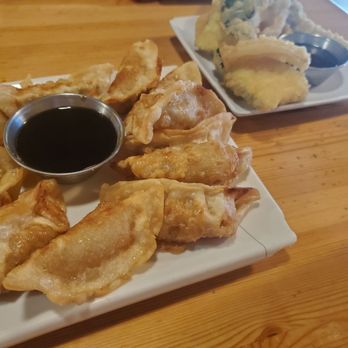Pisces Sushi - Sushi Bars Near Me - Reno, Nevada