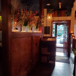 Entryway ambiance