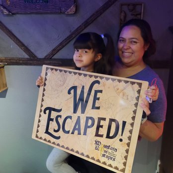 Mountain Room Escapes - We escaped! - Escape Games Near Me - Big Bear, California