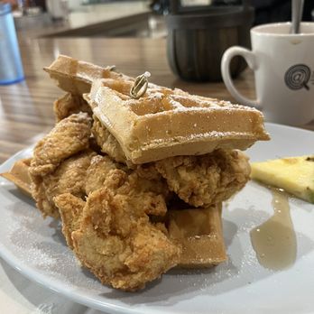 @ The Diner - Chicken waffle - Breakfast & Brunch Near Me - Orlando, Florida