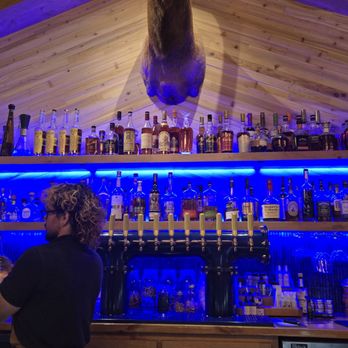 Yager Lodge &Rare - Love the lighting! - Bars Near Me - Folsom, California
