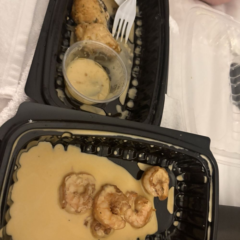 The crab, stuffed mushrooms and Gorgonzola Shrimp. $40. I was told I could get the food off the shelf myself never ever again. The crab, stuffed mushrooms and Gorgonzola Shrimp. $40. I was told I could get the food off the shelf myself never ever again.