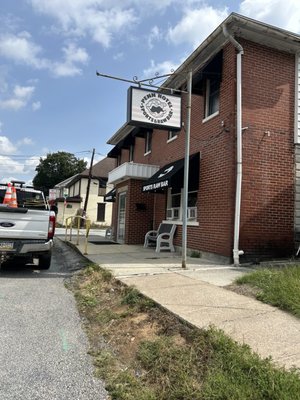 Penn Hotel Sports & Raw Bar by null