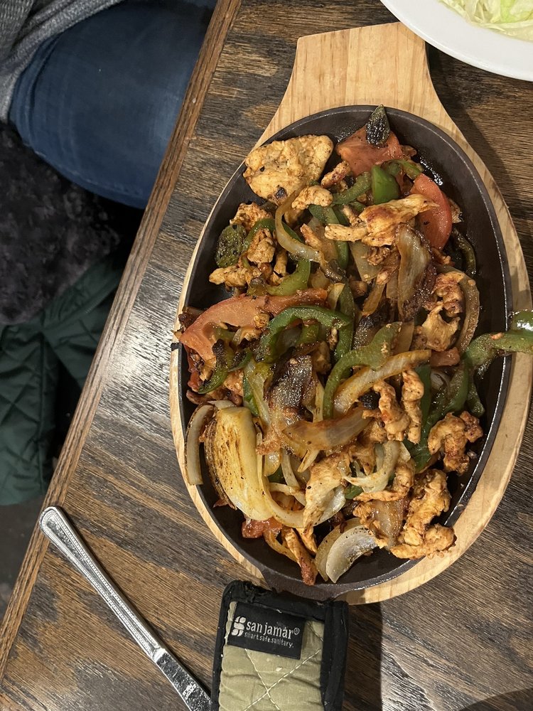 AMIGOS MEXICAN COCINA Updated October 2024 15 Reviews 3812