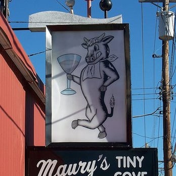 Maury's Tiny Cove - Maury's Tiny Cove, Cincinnati, OH - Steakhouses Near Me - Cincinnati, Ohio