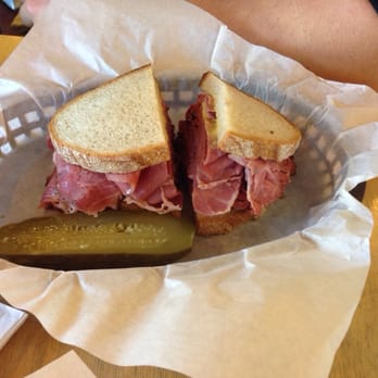 Estrella's Montreal Deli & Cafe - Smokes meat :-) - Delis Near Me - Langley, British Columbia Estrella's Montreal Deli & Cafe - Smokes meat :-) - Delis Near Me - Langley, British Columbia