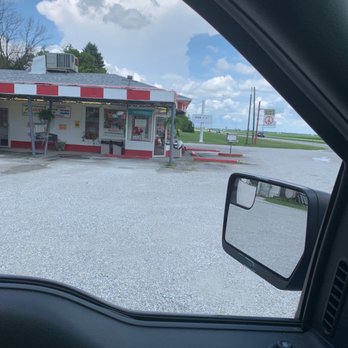 Don's Drive In - a view from inside a car - Burgers Near Me - Kentland, Indiana Don's Drive In - a view from inside a car - Burgers Near Me - Kentland, Indiana