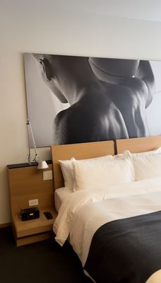 Le Germain Hotel Toronto Maple Leaf Square by null