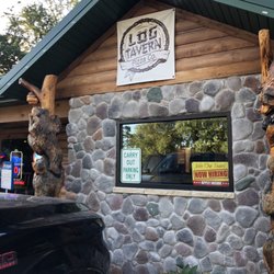Log Tavern Pizza