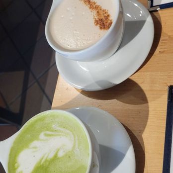 Dolina Santa Fe - Matcha Latte + Chai Latte - Cafes Near Me - Santa Fe, New Mexico