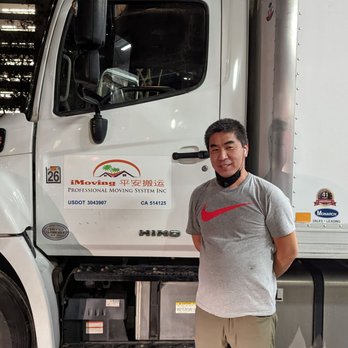 iMoving Professional Moving System - Sean and moving truck - Movers Near Me iMoving Professional Moving System - Sean and moving truck - Movers Near Me