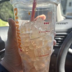 Dunkin' - Less ice